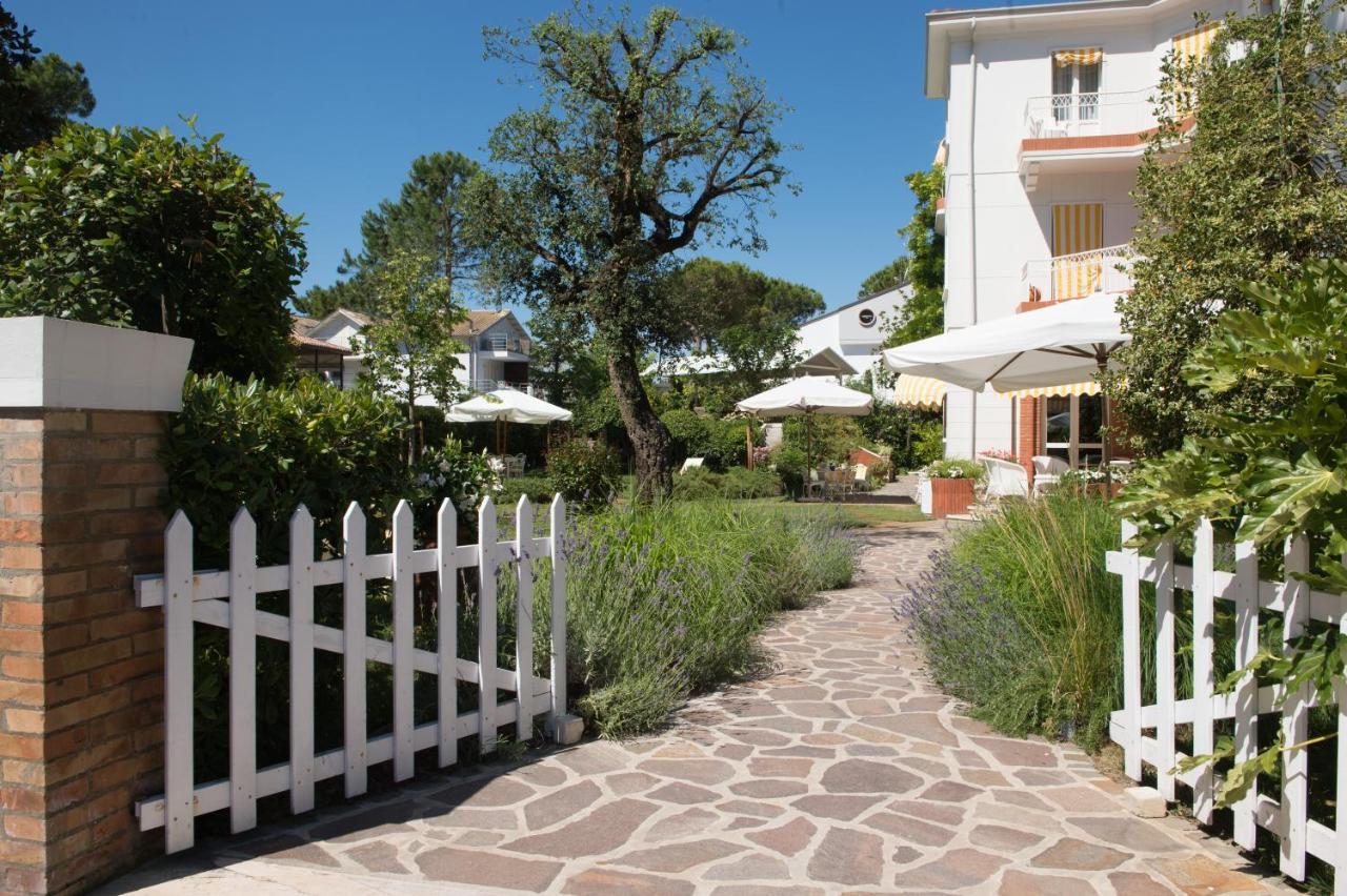 Villa Arizona Milano Marittima Zewnętrze zdjęcie